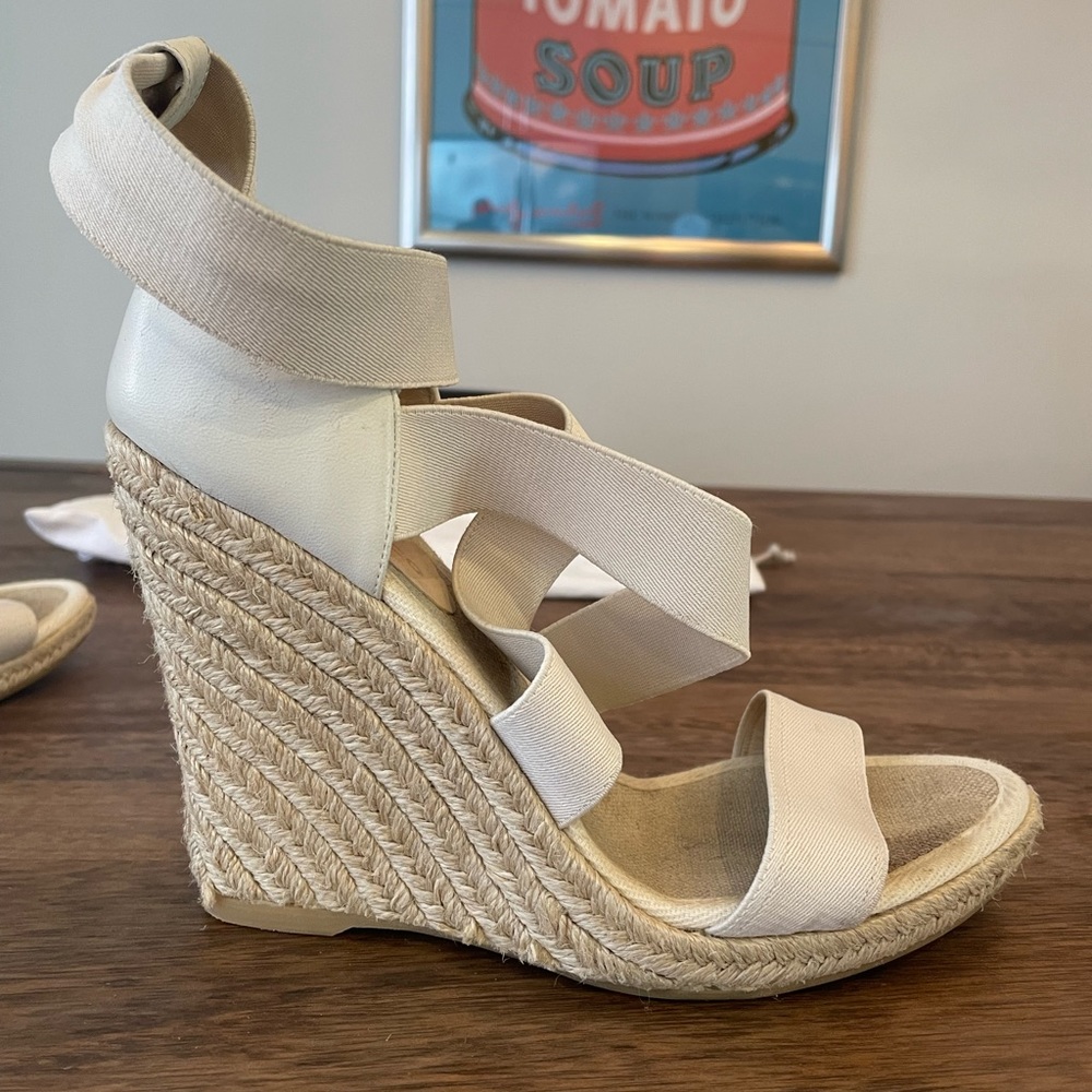 Club Monaco Wedge Sandal Sz 40